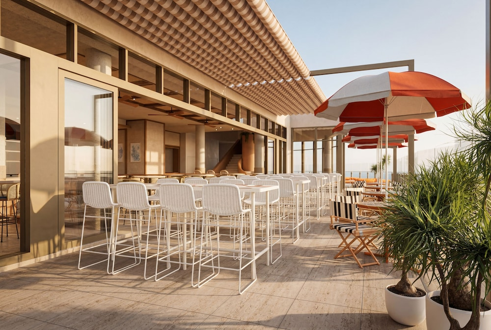 Avani Mooloolaba Beach Hotel
