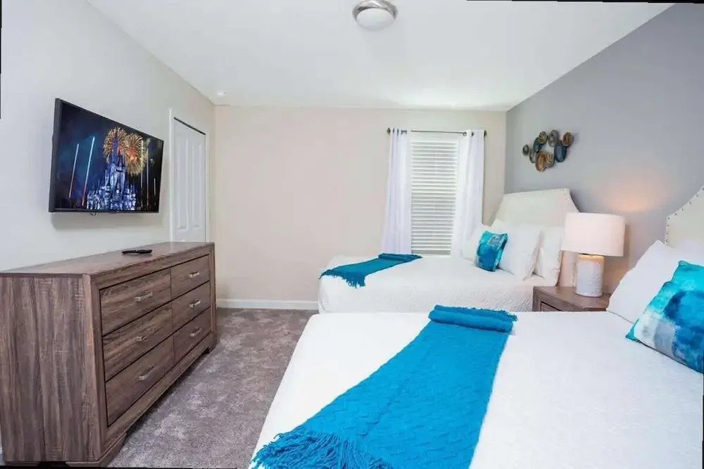 Spacious 7BR w Pool Spa Game Room Near Disney