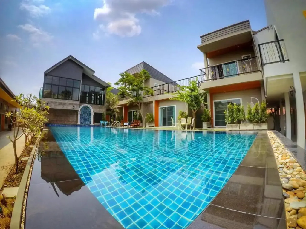 Aenguy Hostel