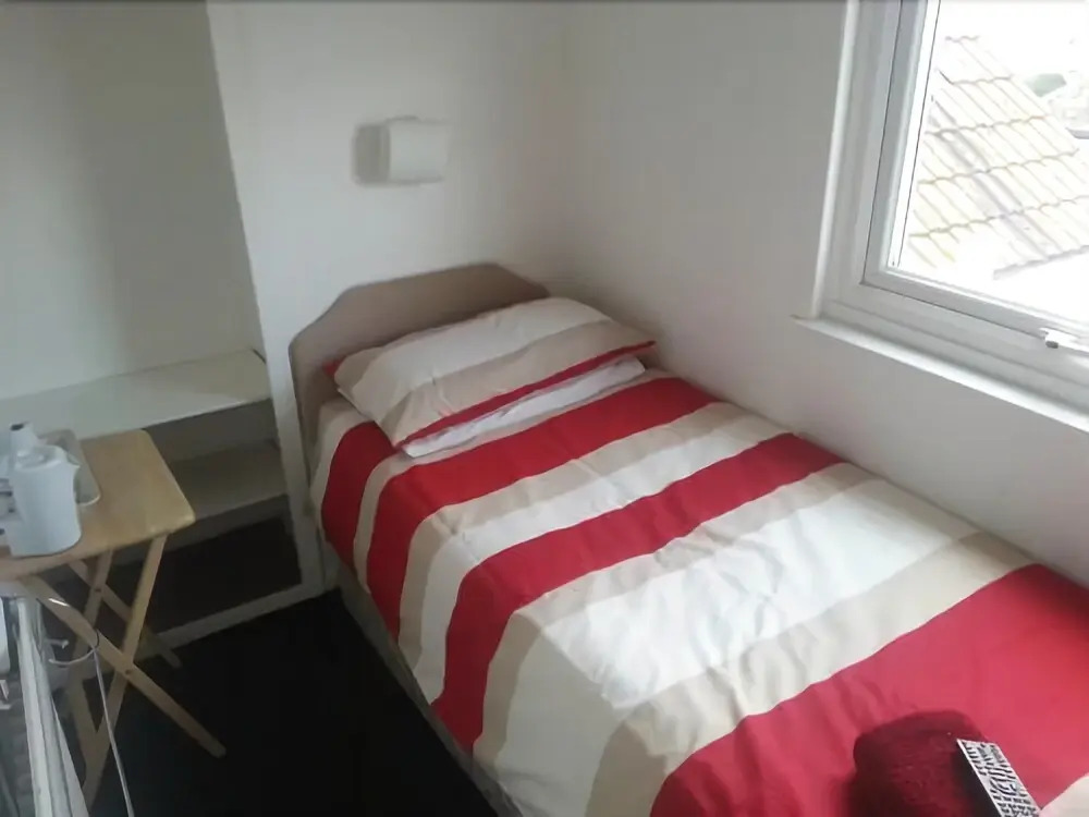 Kirribilli Guest House