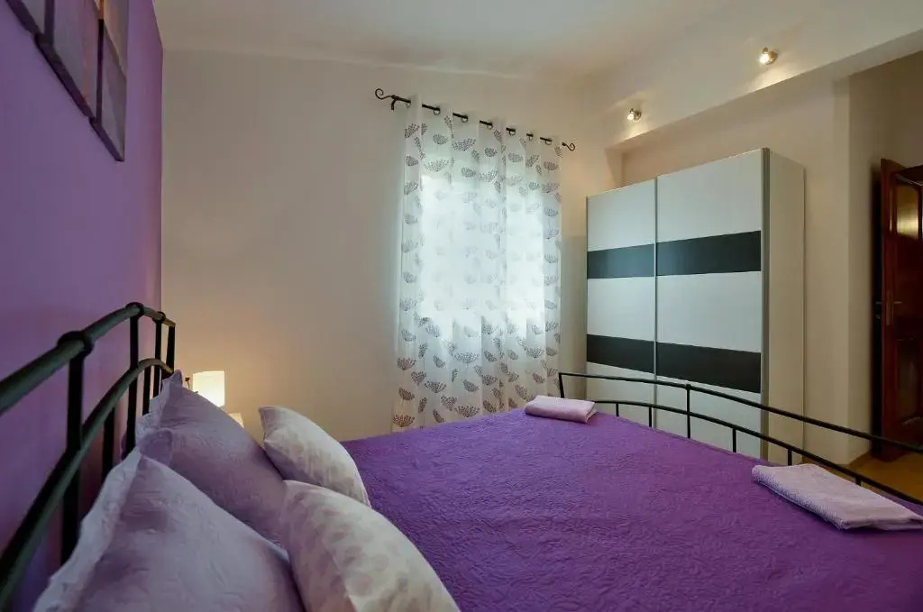 House Vedran 1125