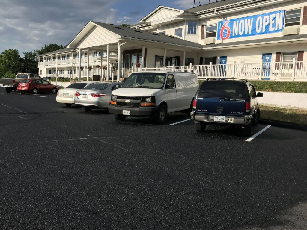 Motel 6-Front Royal, VA