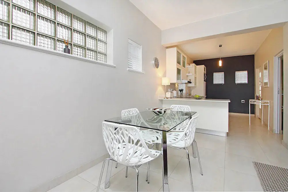 Portswood Mews 11 by CTHA