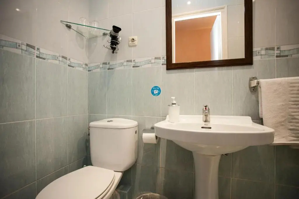 Armesto Rooms