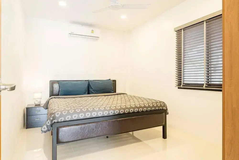 Chonlada Holiday Home - 2 BR Pool Access Bungalow - Kamala Beach