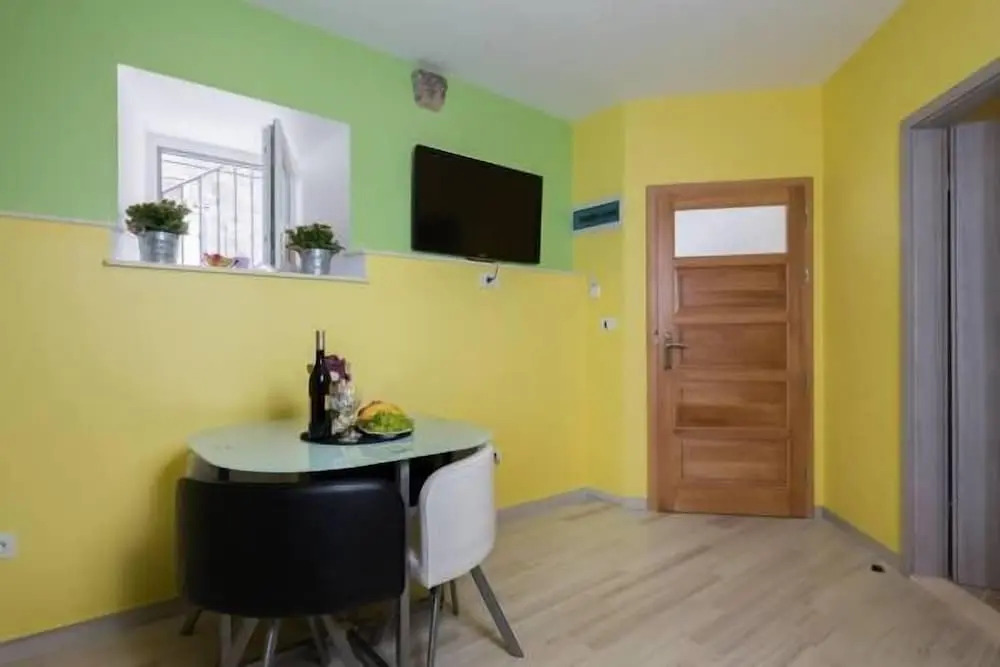 Bliss Apartments with free parking