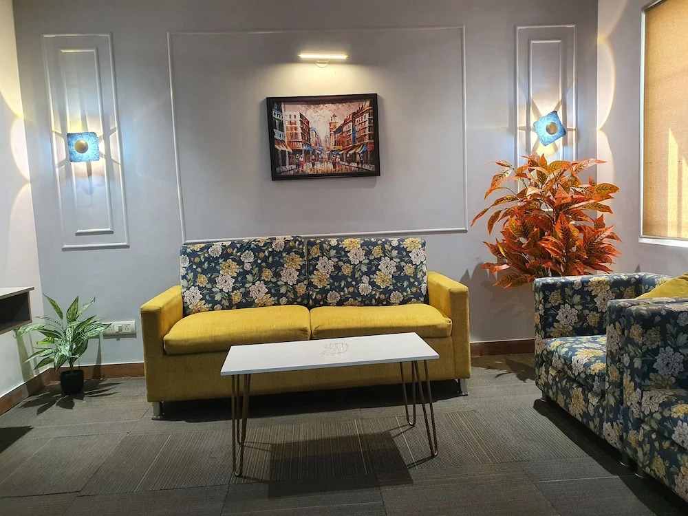 Mallenzo suites
