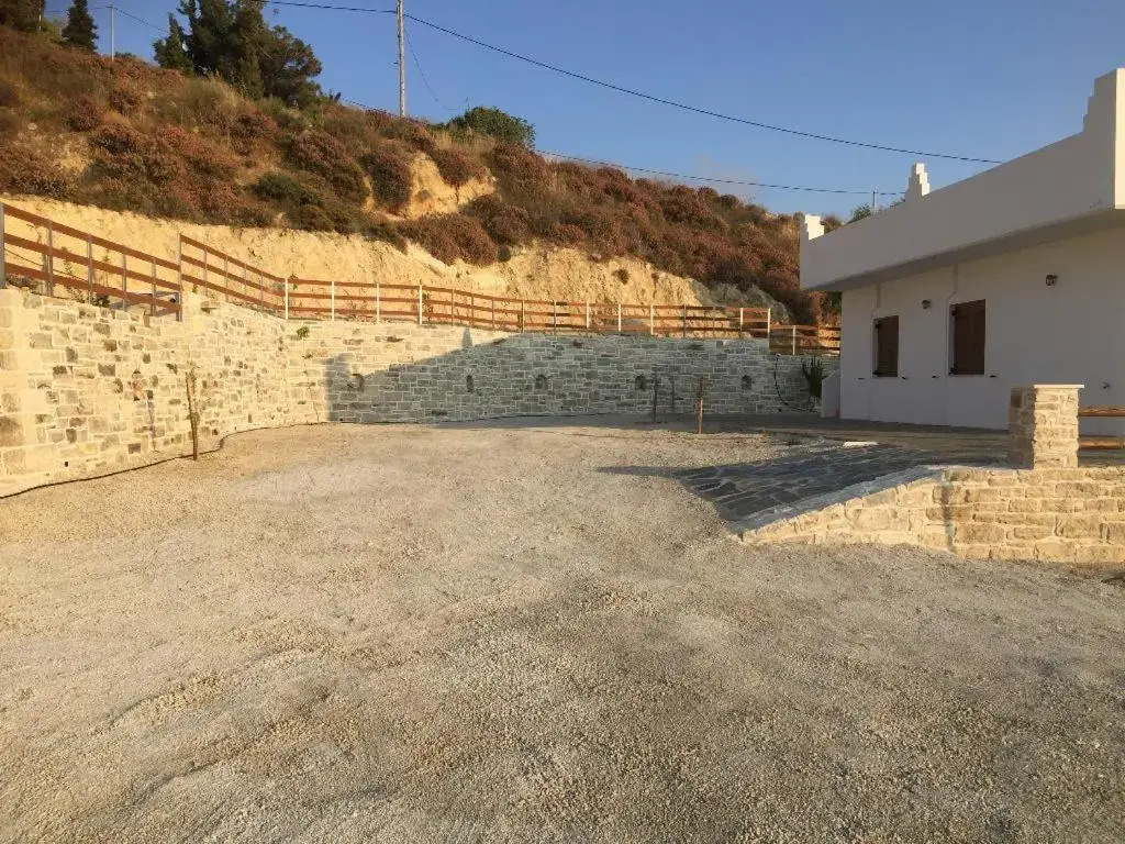 Villas Alexandros Petrino