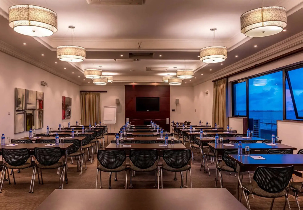 Protea Hotel by Marriott Lagos Kuramo Waters