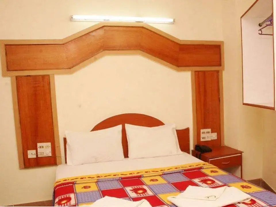Hotel Sharq Residency