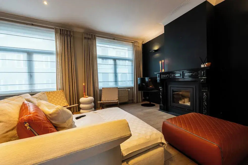 Villa Euphrosina boutique verblijf met verwarmd zwembad, sauna, vlakbij het strand van Oostende