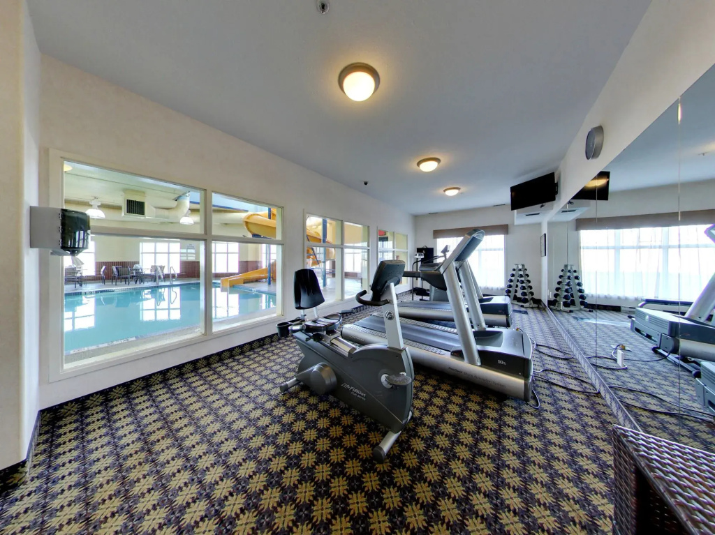 Holiday Inn Express Hotel & Suites - Edmonton International Airport by IHG