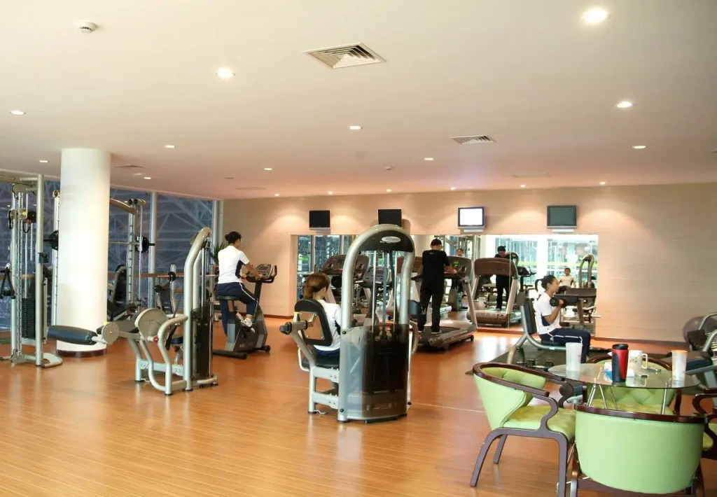 Donghu Lingang Hotel