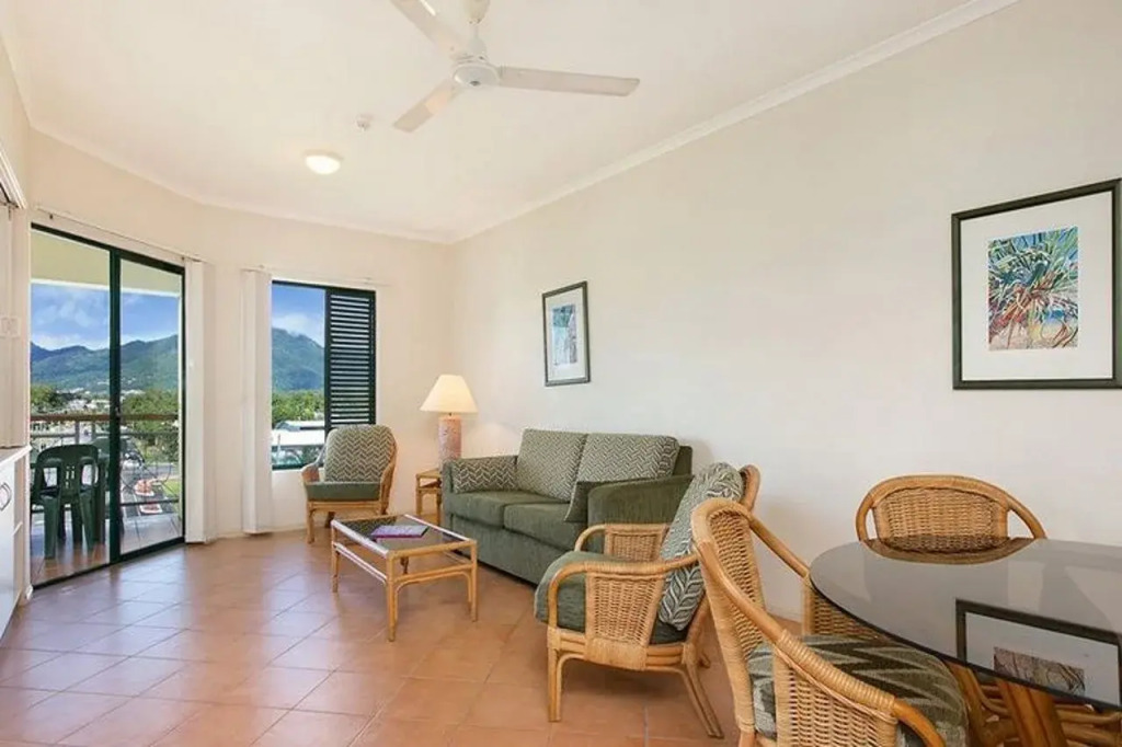 Tropic Towers Apartments
