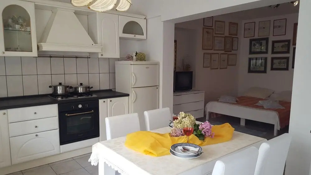 Top Spot Guesthouse - Adults Only