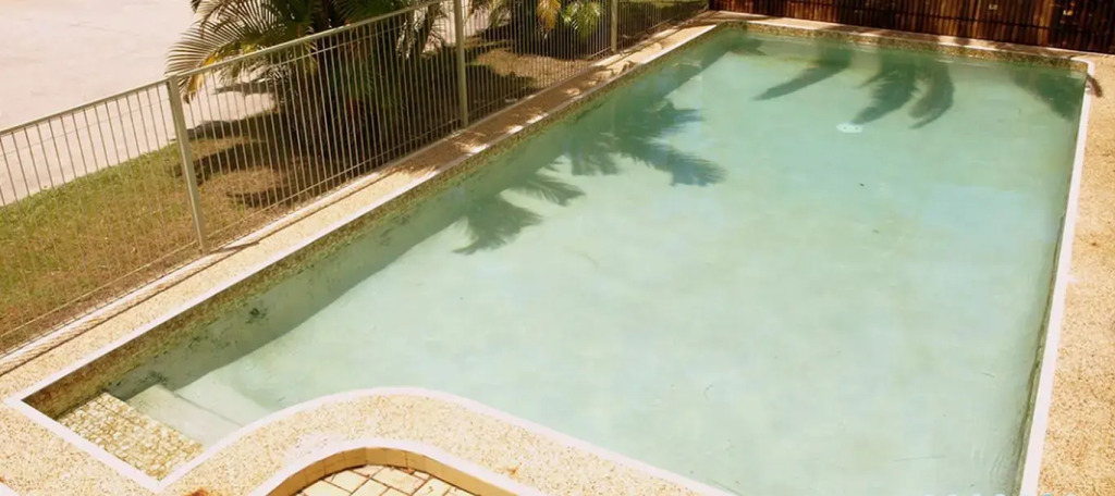 Pacific Paradise Airport Motel