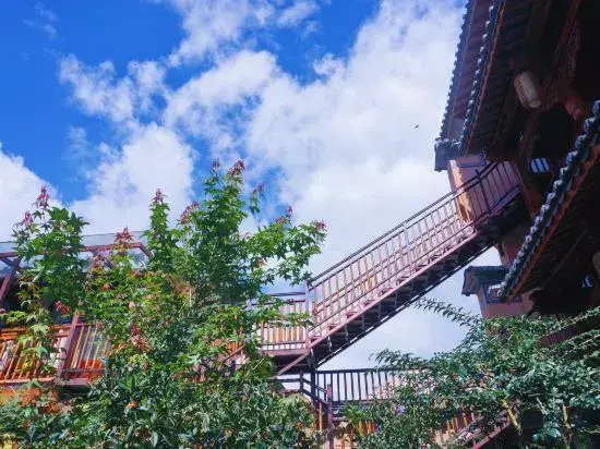 Jianchuan Yiru Geshi Homestay
