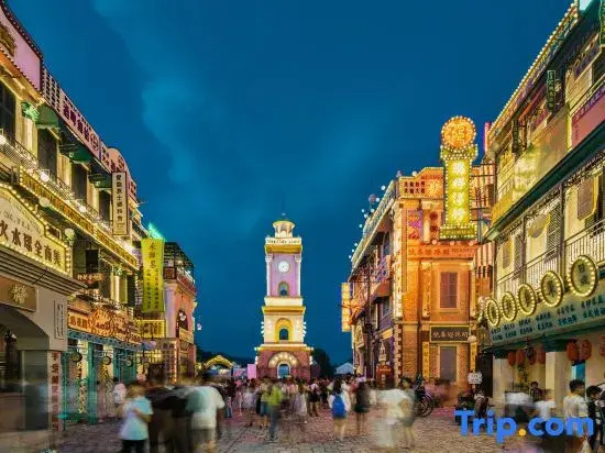 Hengdian World Studios · Guangzhou Street Film-Themed Boutique Homestay