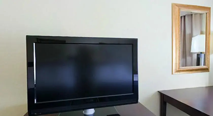 Holiday Inn Express Hotel & Suites Lincoln North