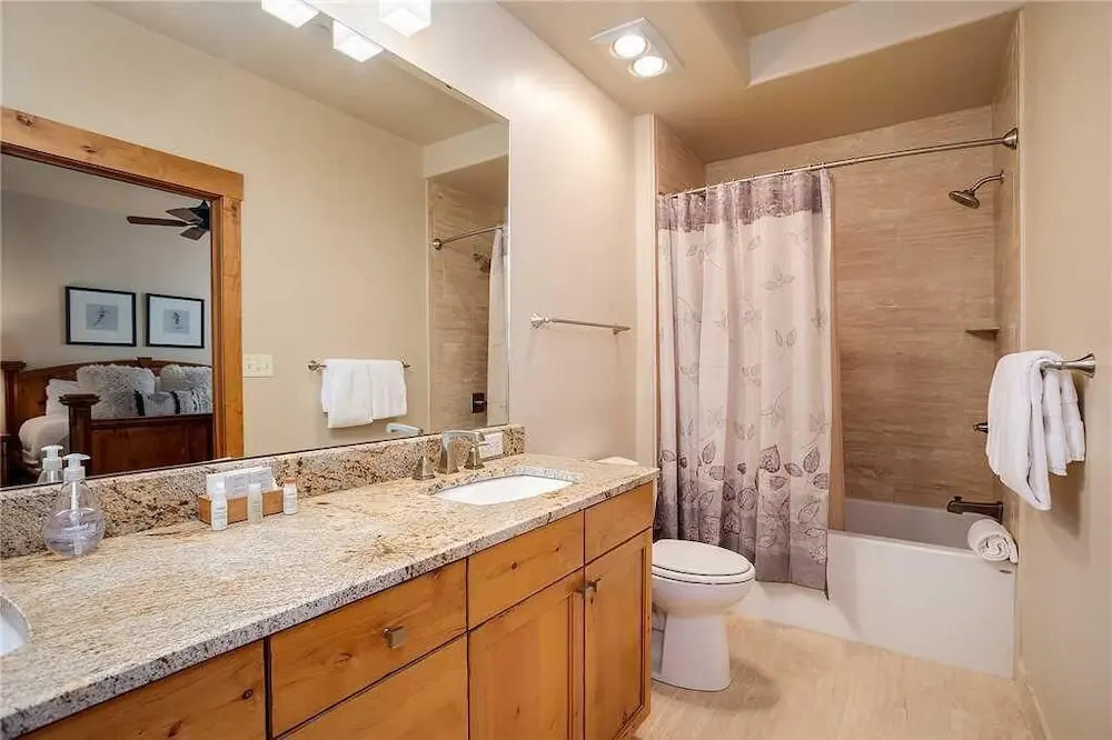 2103 Timberline Lodge, Trappeur's Crossing Apartment 2