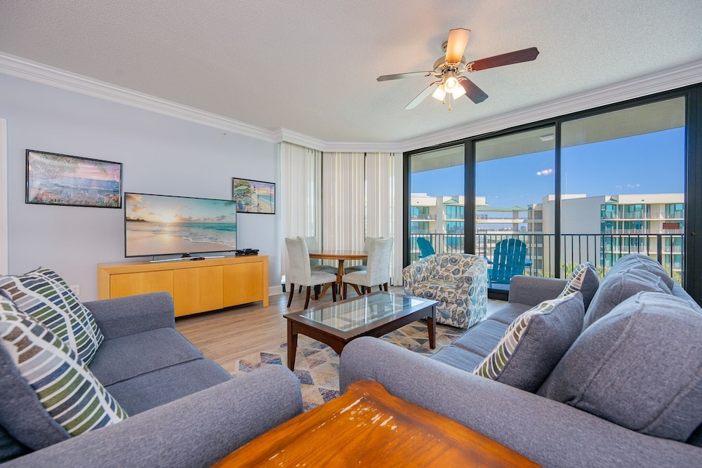 Phoenix On The Bay 1409 3 Bedroom Condo