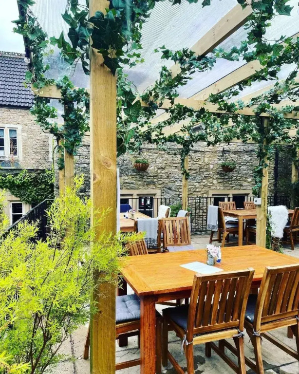 The Cross Keys
