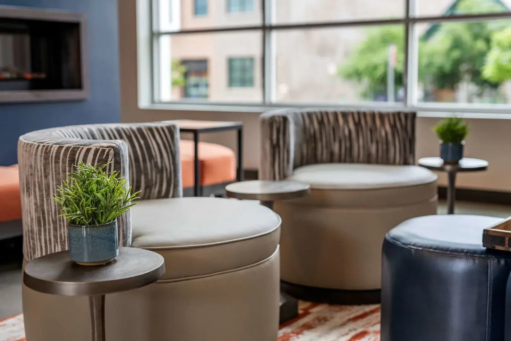 Vīb Hotel by Best Western Denver RiNo