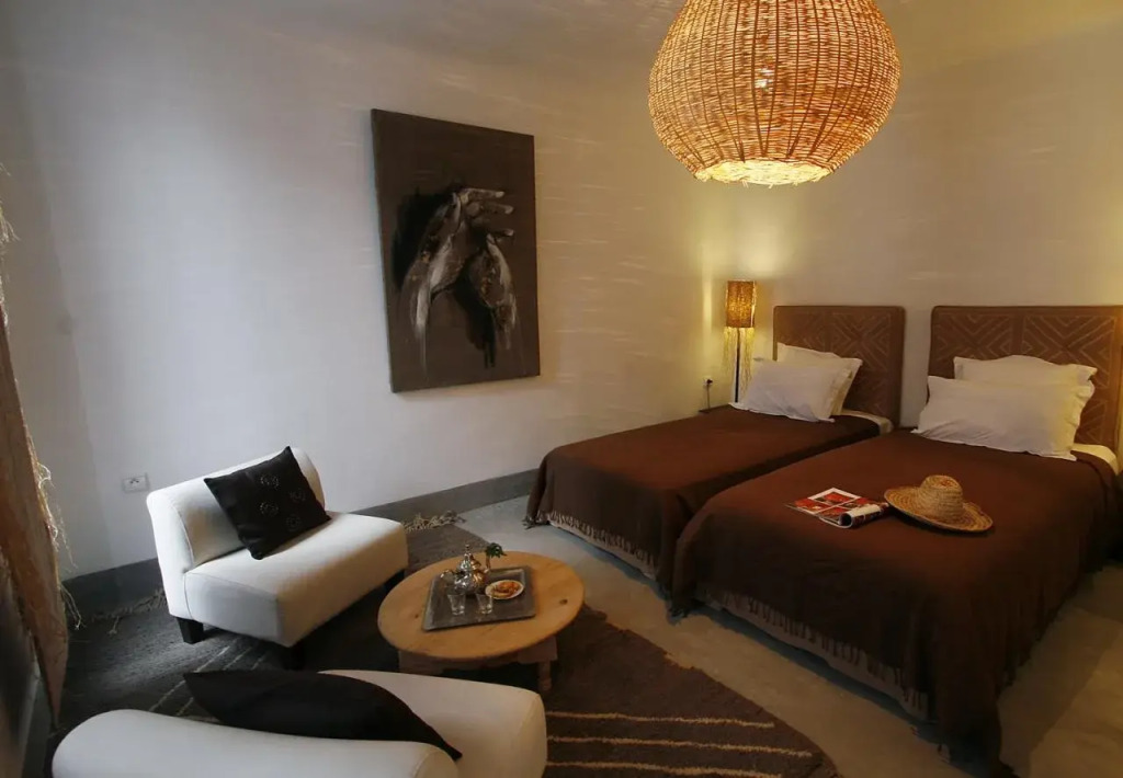 Riad Awa