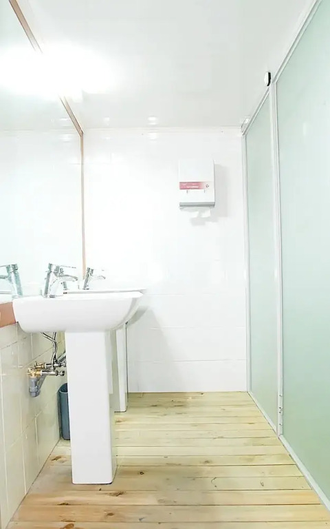 Amuse Guest House - Hostel