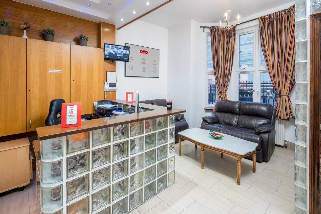 Abbey Hotel, London Shepherds Bush