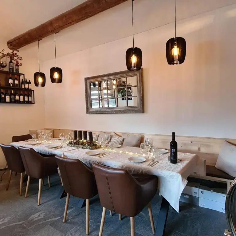 Chesa Prema Bed & Breakfast - Restaurant
