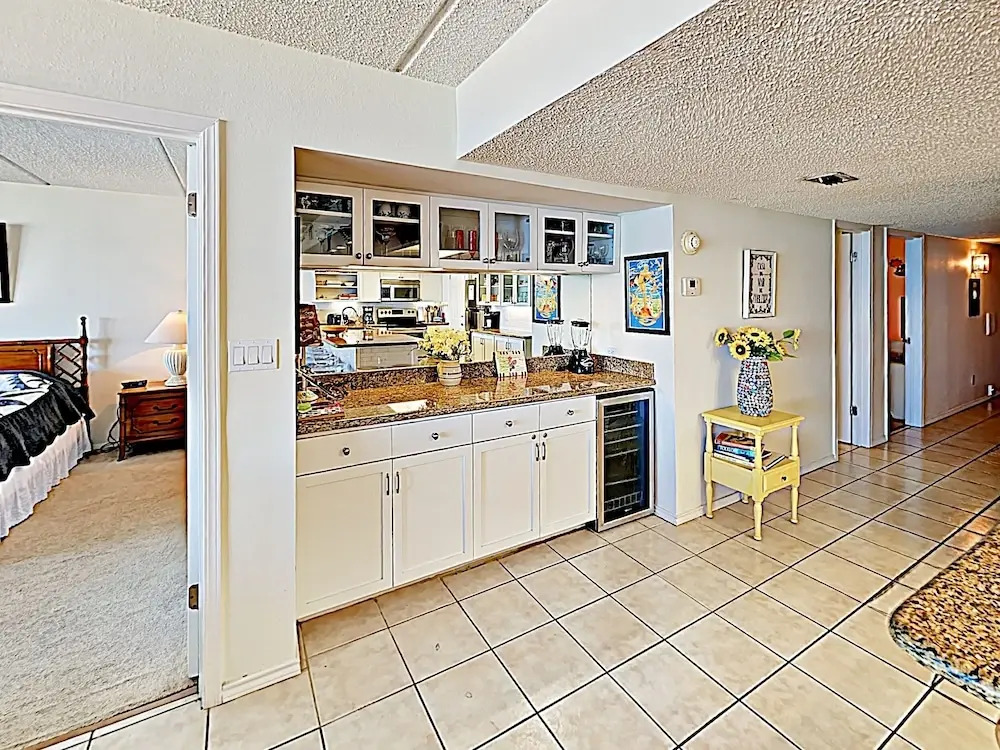 New Listing! Gulf-view All-suite Bliss W/ Pools 3 Bedroom Condo