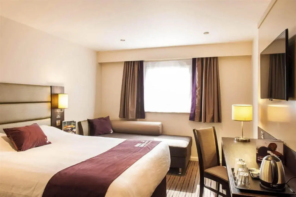 Premier Inn Glasgow - Bellshill