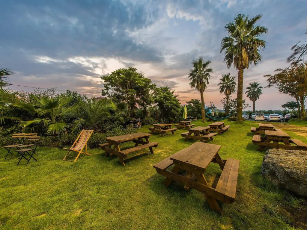 The Four Grace Resort