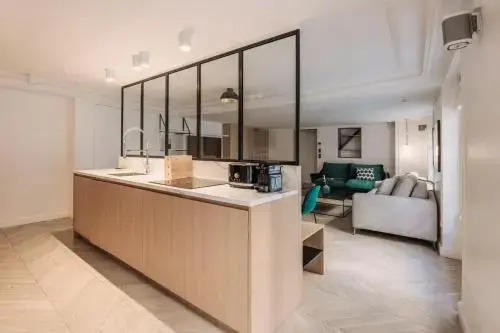 HighStay - Louvre / Saint Honore Serviced Apartments