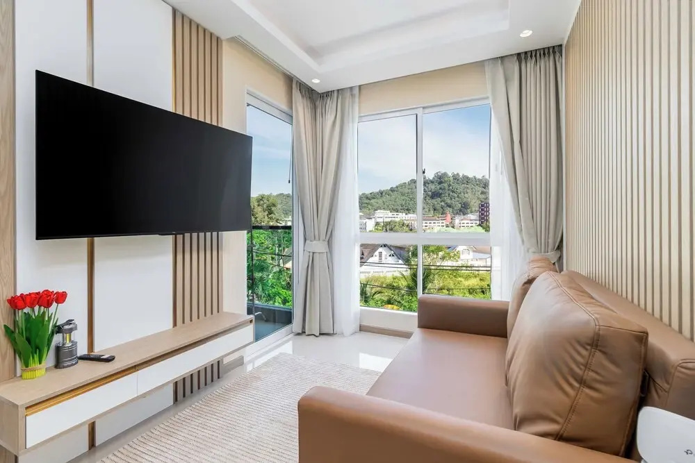 City1BR Condo Pool Gym C261
