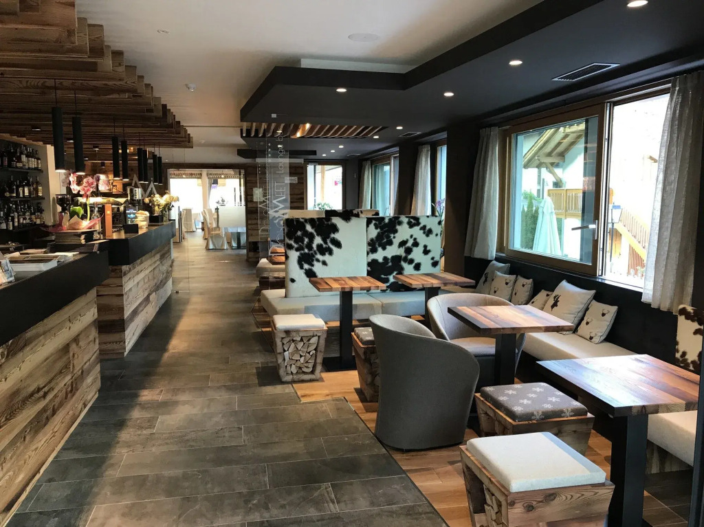 Dolomeet Boutique Hotel