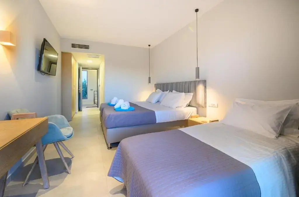 Alonaki Resort