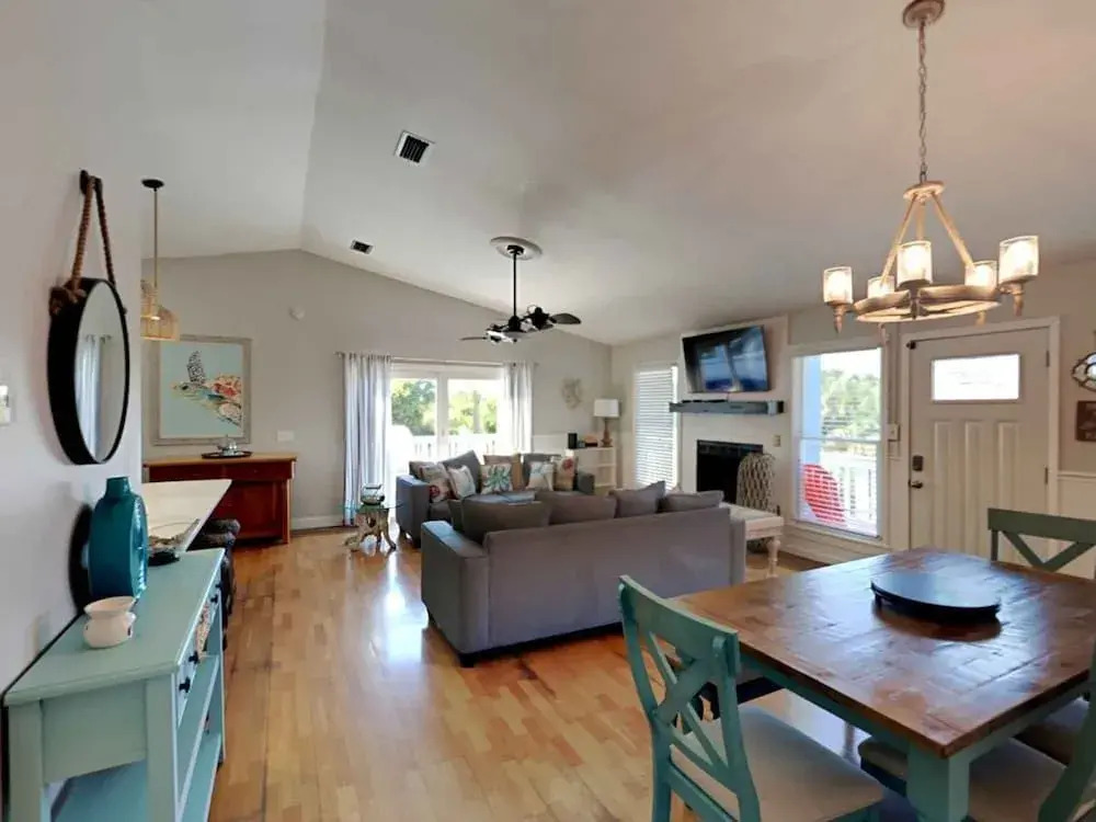 Bid-A-Wee Beach Home