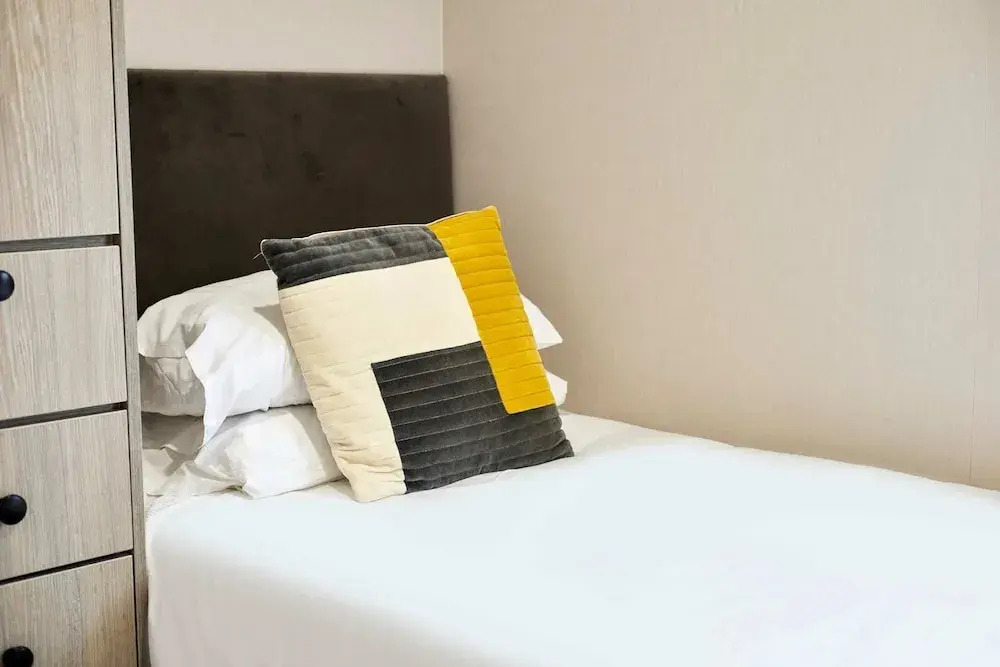 Host Stay Teejay s Lodge