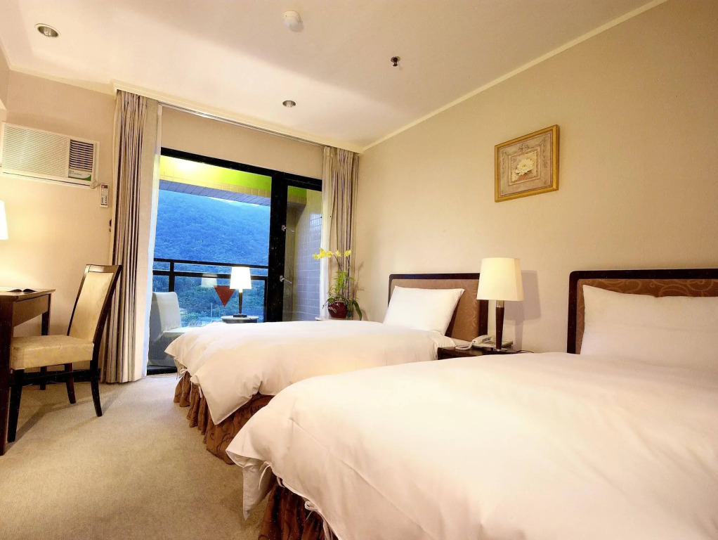 Sun Spring Resort