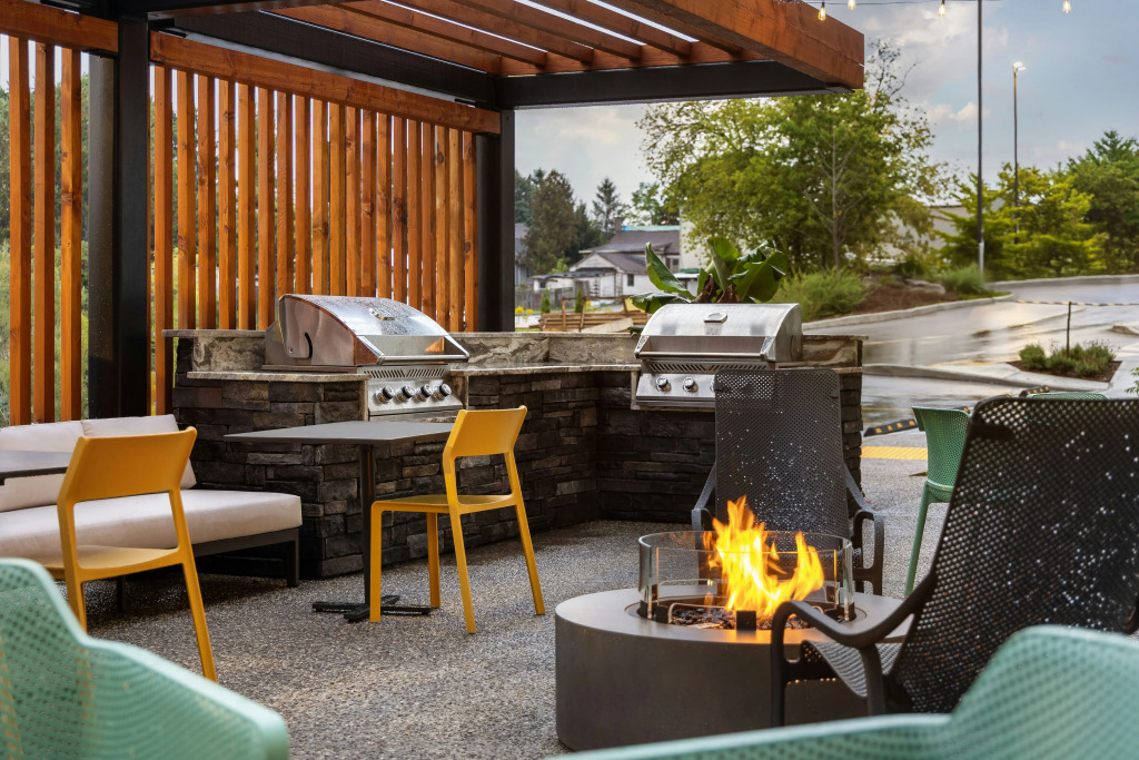 Home2 Suites By Hilton Woodstock On