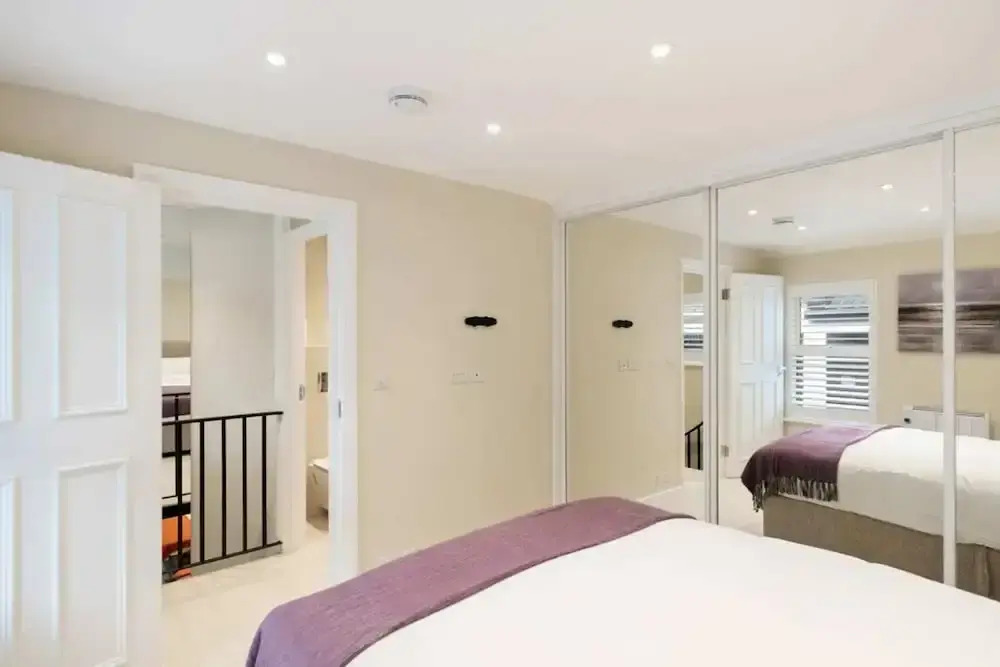 Bright 1 Bedroom House near Edgware Road