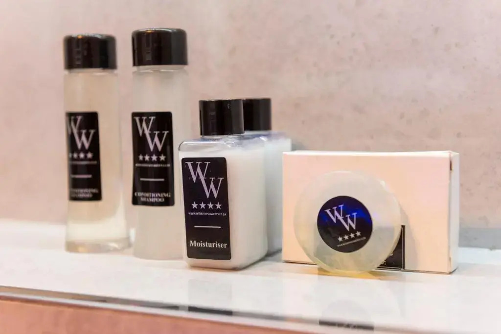 Wilderness Waters Boutique Suites - Adults Only