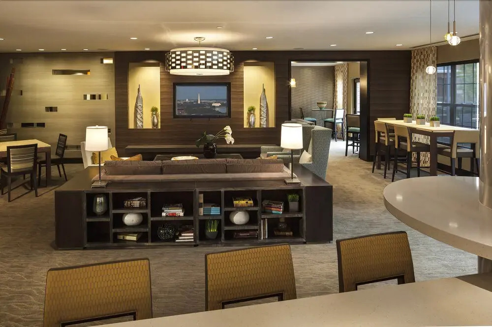 BOQ Lodging-Ballston