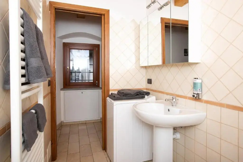StudiÒ Aubert