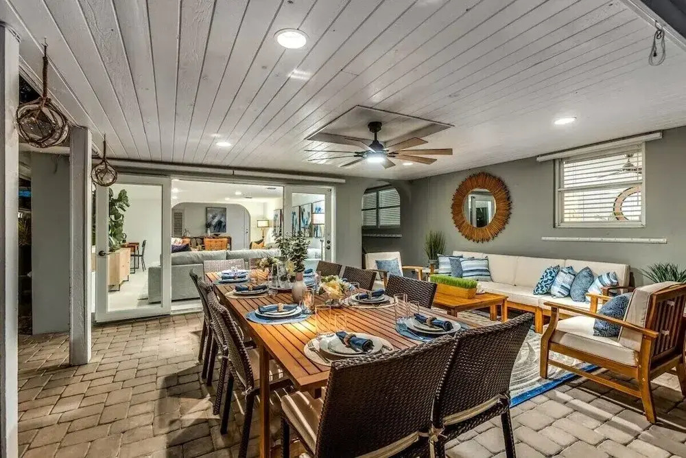 New Waterfront Oasis, Minutes to Beach, Eats, Shops