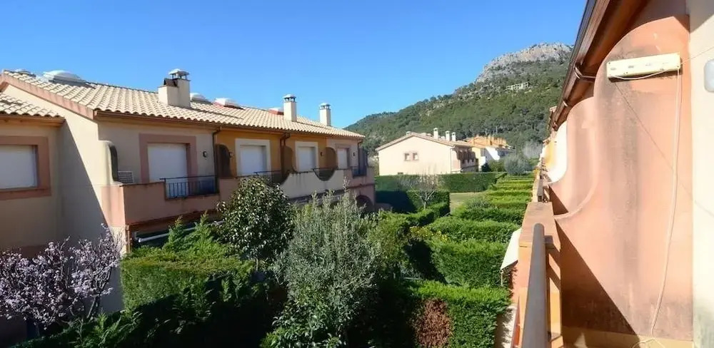Casa con terraza cerca de las Islas Medas