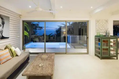 Ocean View Villa Nicholson