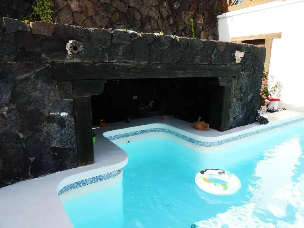 Preciosa Casa Cristian y María con piscina privada